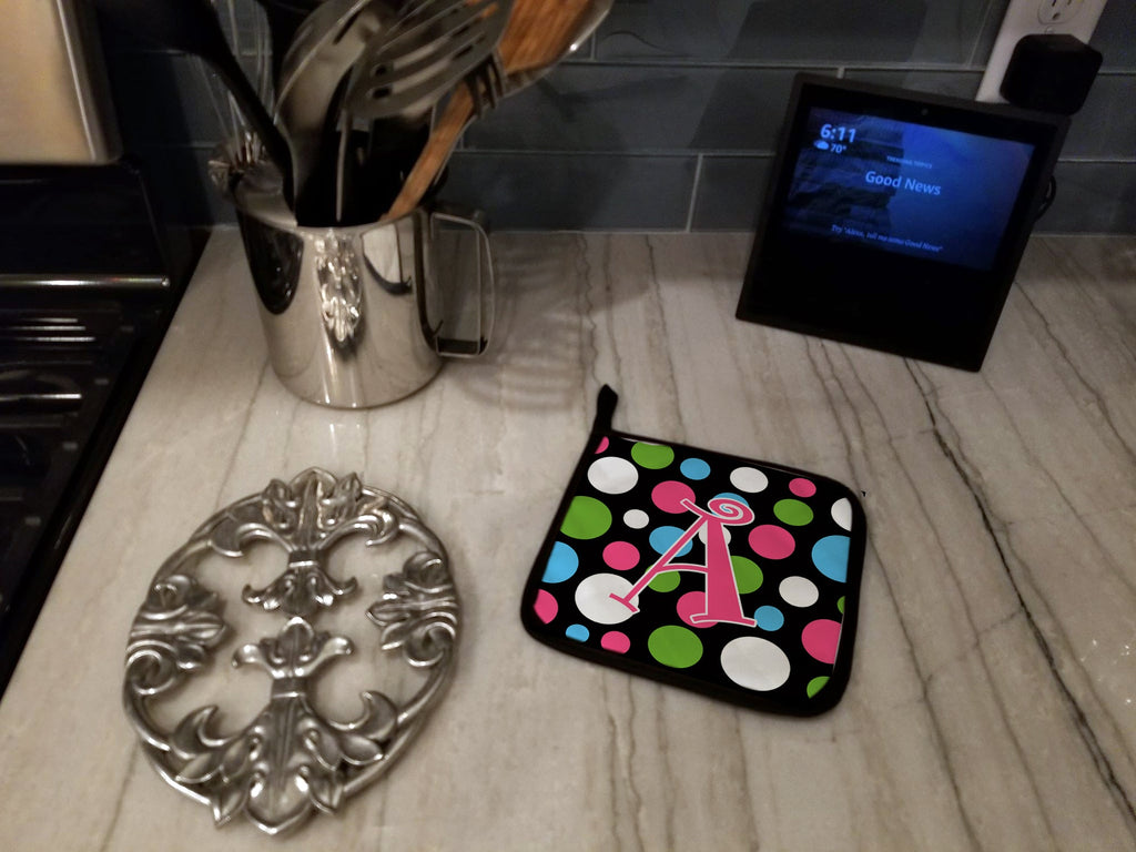 Letter A Monogram - Polkadots and Pink Pot Holder Set of 2 Heat Resistant Quilted Hot Pads 7.5 x 7.5 Inch, Insulated Kitchen Trivets for Cooking & Baking