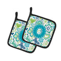 Letter O Flowers and Butterflies Teal Blue Pot Holder Set of 2 Heat Resistant Quilted Hot Pads 7.5 x 7.5 Inch, Insulated Kitchen Trivets for Cooking & Baking