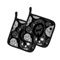 Letter Q Day of the Dead Skulls Black Pot Holder Set of 2 Heat Resistant Quilted Hot Pads 7.5 x 7.5 Inch, Insulated Kitchen Trivets for Cooking & Baking