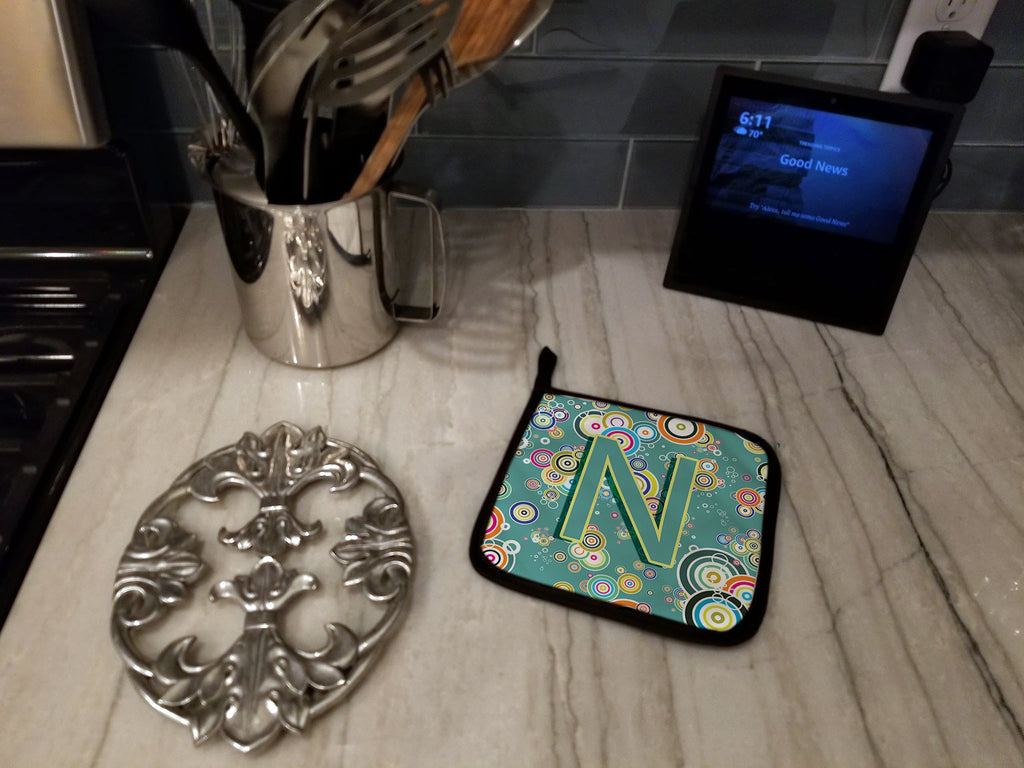 Letter N Circle Circle Teal Initial Alphabet Pot Holder Set of 2 Heat Resistant Quilted Hot Pads 7.5 x 7.5 Inch, Insulated Kitchen Trivets for Cooking & Baking