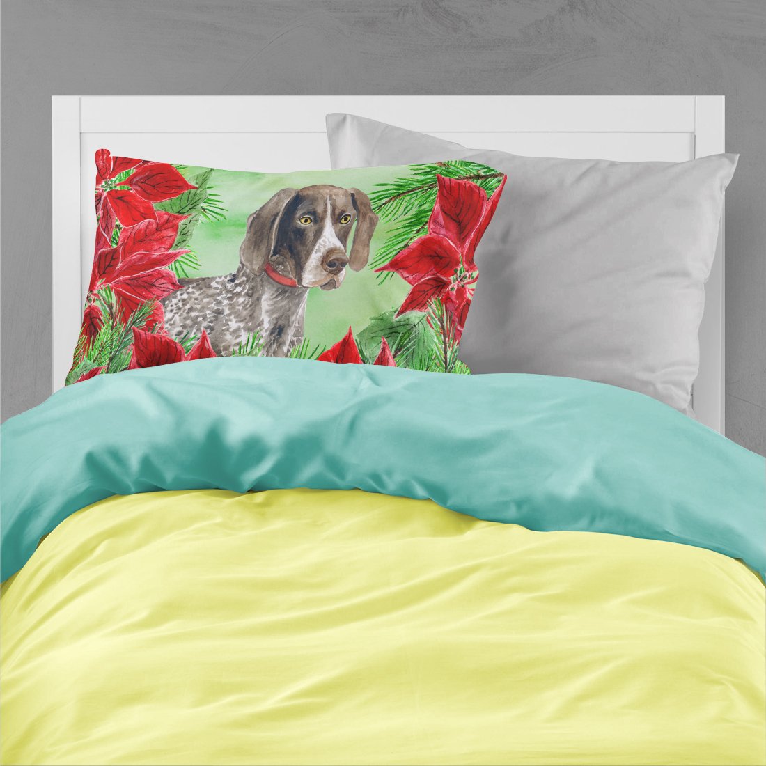 German Shorthaired Pointer Poinsettas Standard Pillowcase Lightweight Super Soft Easy Care Decorative Artwork Pillowcase, Standard