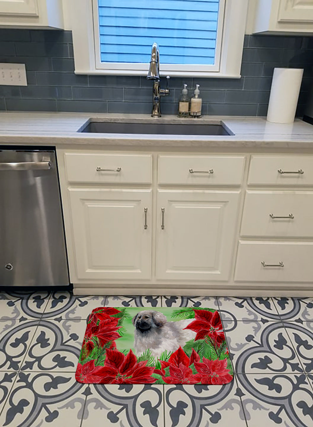 Moscow Watchdog Poinsettas Memory Foam Kitchen Mat Machine Washable Anti-Fatigue Cushion Comfort Bath or Kitchen Rug