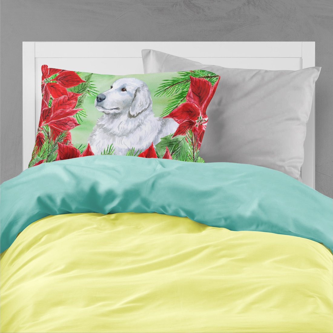 Maremma Sheepdog Poinsettas Standard Pillowcase Lightweight Super Soft Easy Care Decorative Artwork Pillowcase, Standard