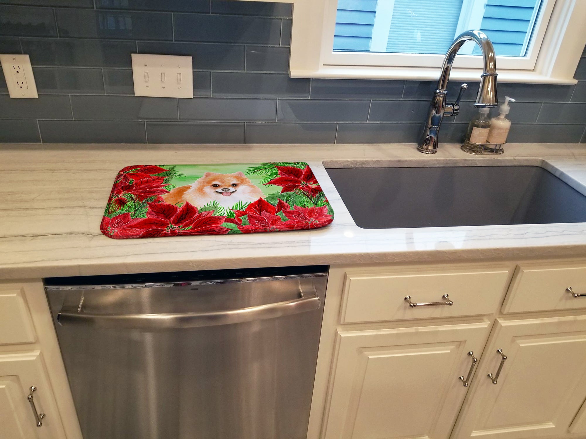 Pomeranian #2 Poinsettas Dish Drying Mat Absorbent Dish Drying Mat Pad for Kitchen Counter Dish Drainer Mat for Countertop, 14 x 21", Multicolor