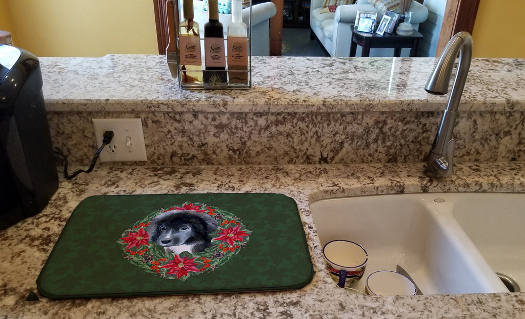 Newfoundland Puppy Poinsetta Wreath Dish Drying Mat Absorbent Dish Drying Mat Pad for Kitchen Counter Dish Drainer Mat for Countertop, 14 x 21", Multicolor