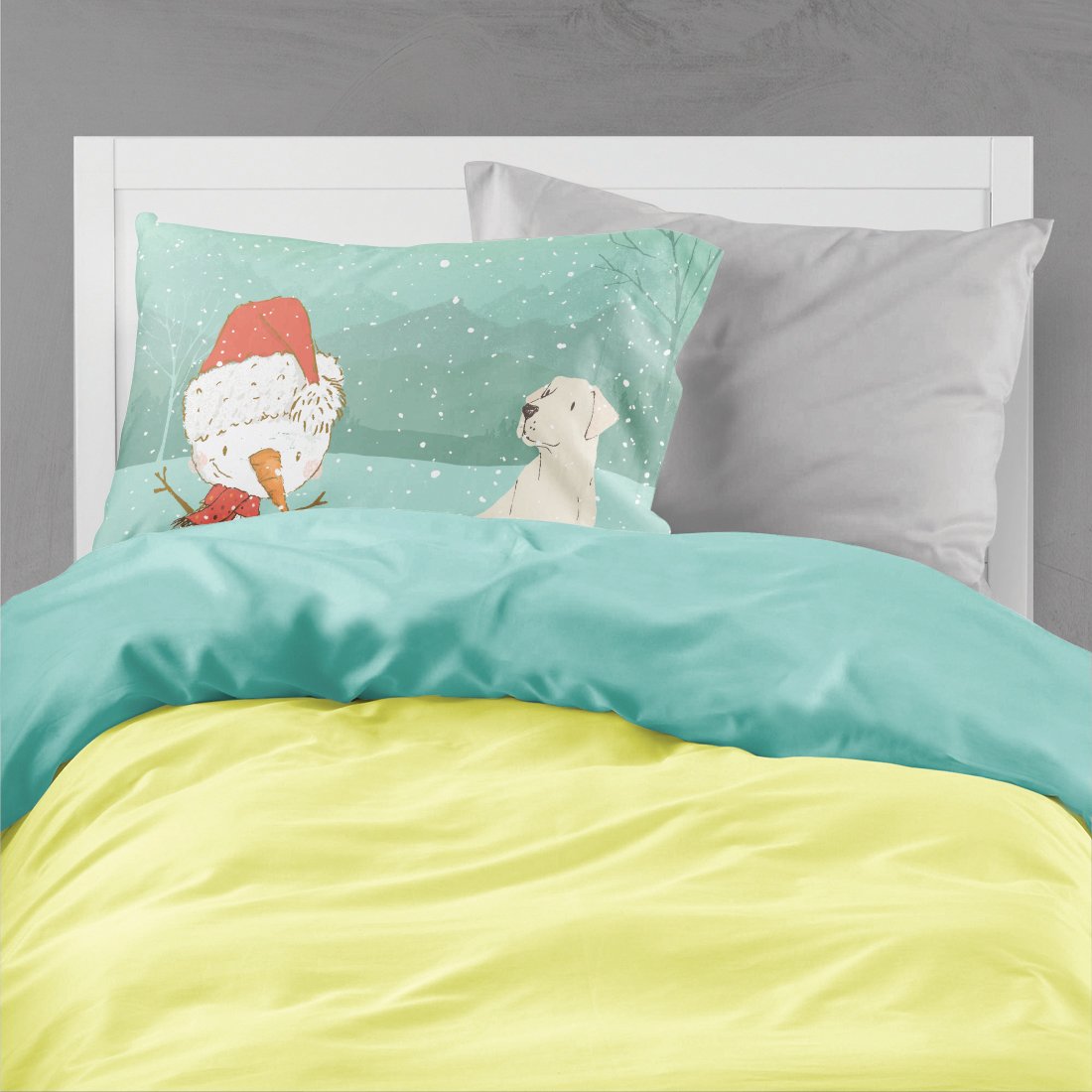 Yellow Labrador Snowman Christmas Standard Pillowcase Lightweight Super Soft Easy Care Decorative Artwork Pillowcase, Standard
