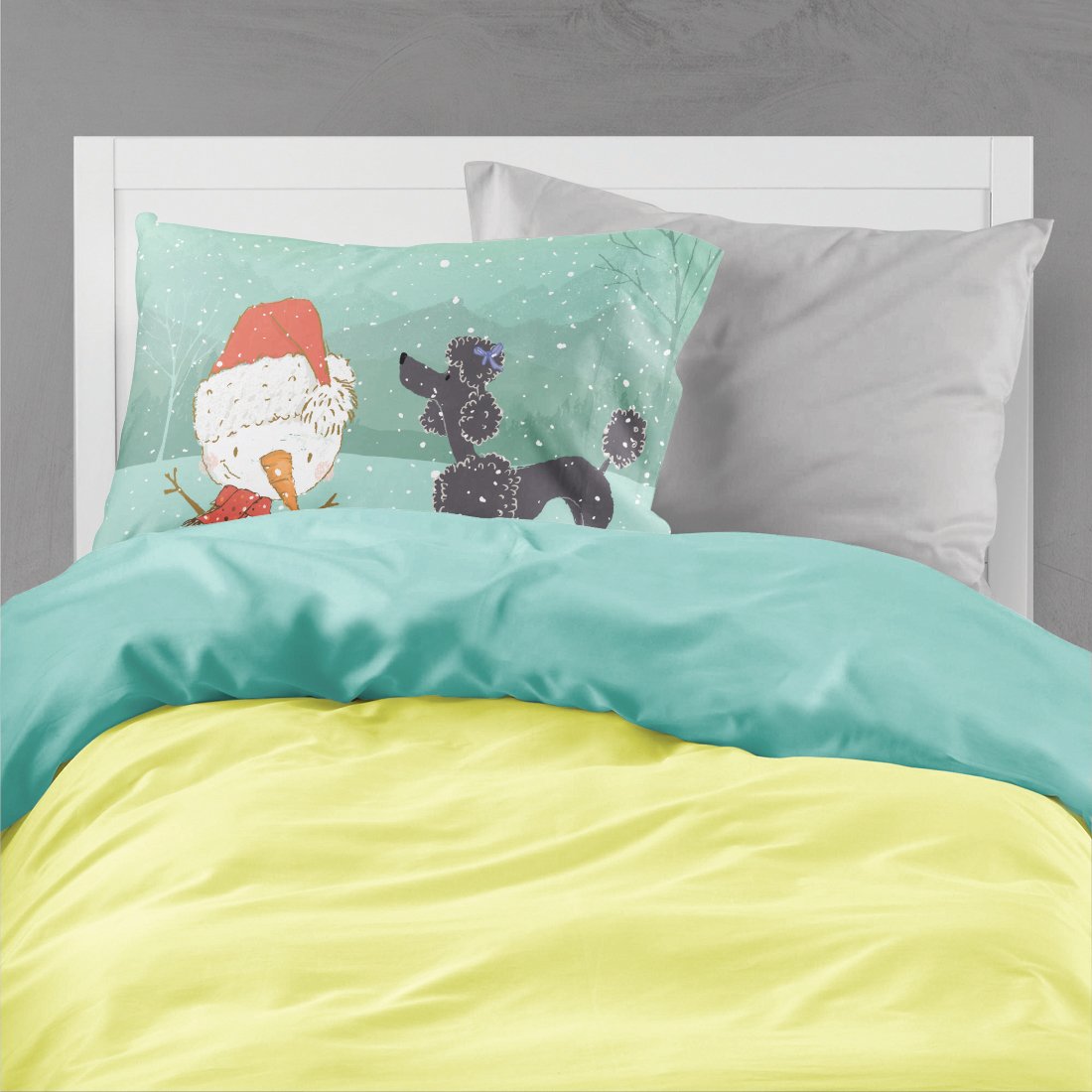 Black Poodle Snowman Christmas Standard Pillowcase Lightweight Super Soft Easy Care Decorative Artwork Pillowcase, Standard