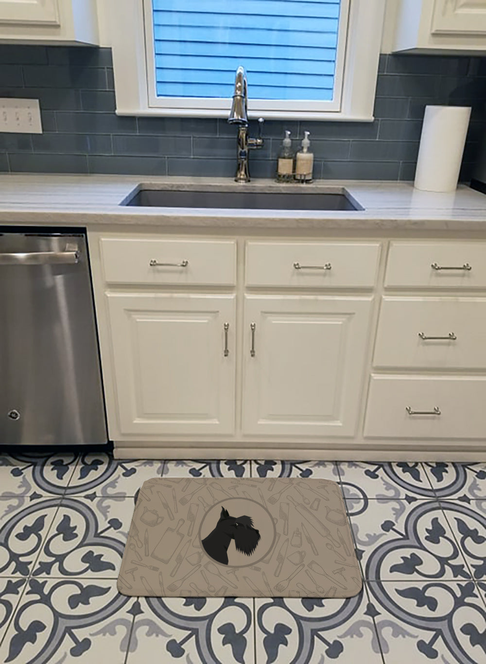 Scottish Terrier In the Kitchen Memory Foam Kitchen Mat Machine Washable Anti-Fatigue Cushion Comfort Bath or Kitchen Rug