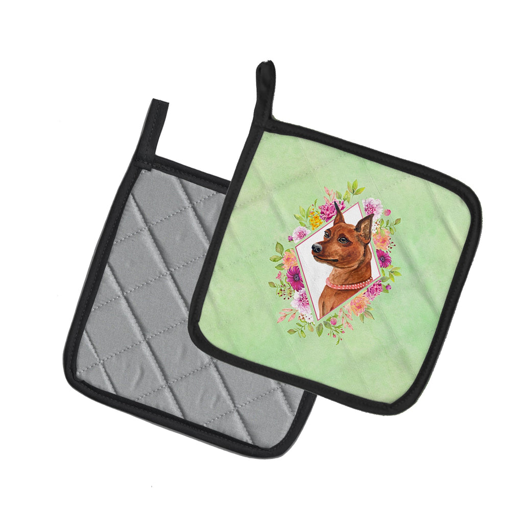 Miniature Pinscher Green Flowers Pot Holder Set of 2 Heat Resistant Quilted Hot Pads 7.5 x 7.5 Inch, Insulated Kitchen Trivets for Cooking & Baking