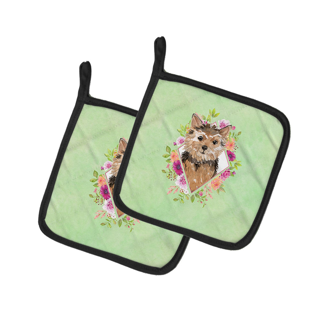 Norwich Terrier Green Flowers Pot Holder Set of 2 Heat Resistant Quilted Hot Pads 7.5 x 7.5 Inch, Insulated Kitchen Trivets for Cooking & Baking