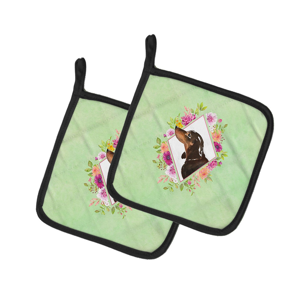 Black and Tan Dachshund Green Flowers Pot Holder Set of 2 Heat Resistant Quilted Hot Pads 7.5 x 7.5 Inch, Insulated Kitchen Trivets for Cooking & Baking