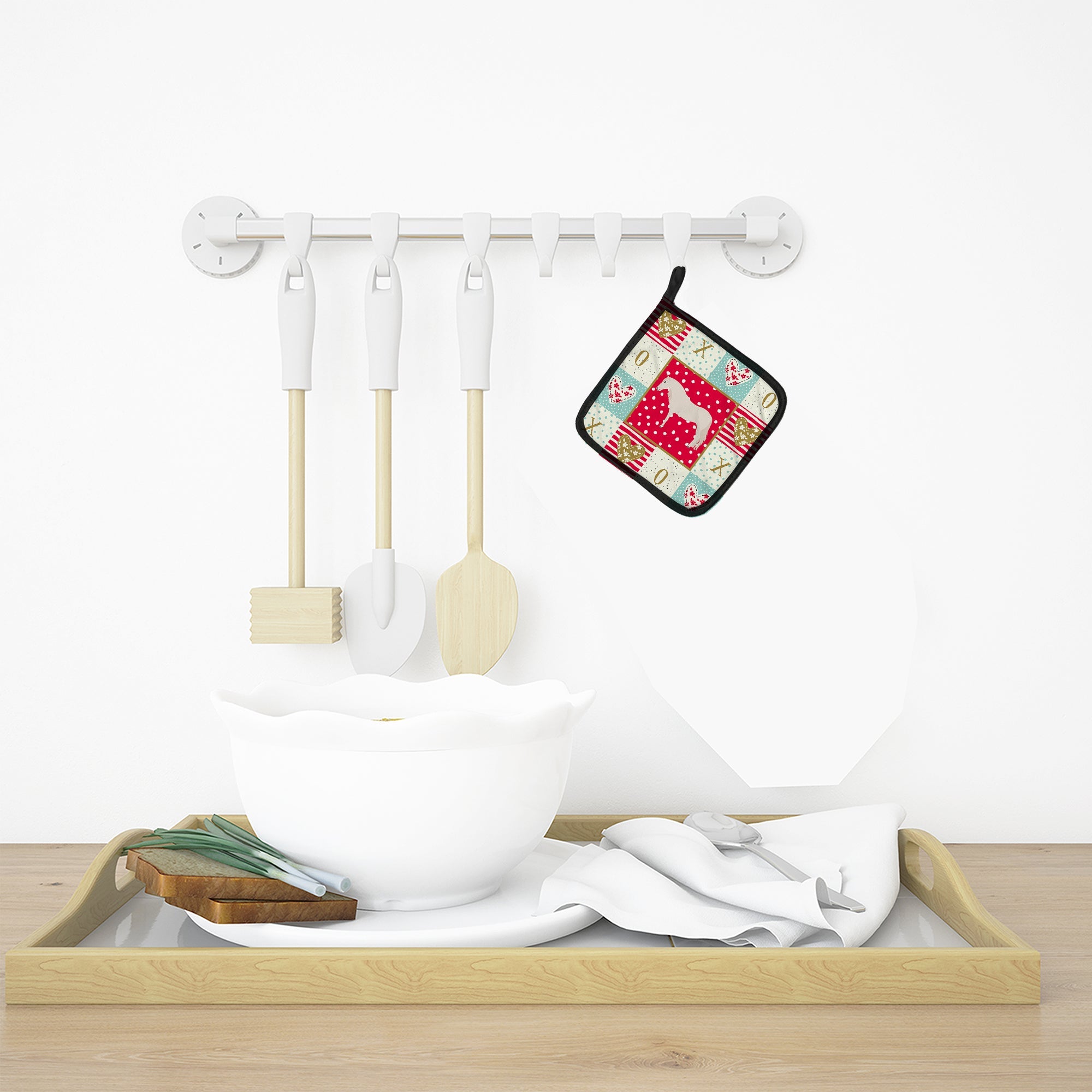Paso Fino Horse Love Pot Holder Set of 2 Heat Resistant Quilted Hot Pads 7.5 x 7.5 Inch, Insulated Kitchen Trivets for Cooking & Baking
