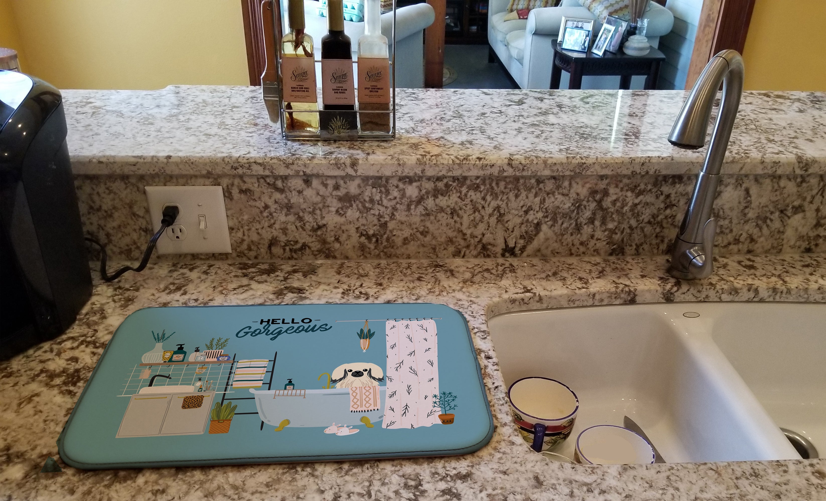 Cream Pekingese in Bathtub Dish Drying Mat Absorbent Dish Drying Mat Pad for Kitchen Counter Dish Drainer Mat for Countertop, 14 x 21", Multicolor