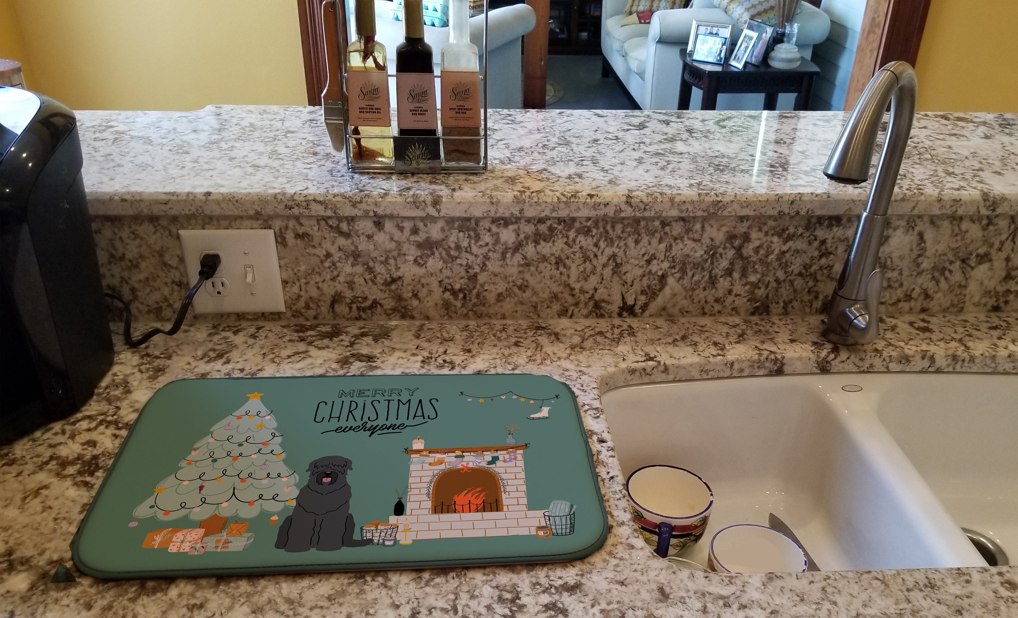 Black Russian Terrier Christmas Everyone Dish Drying Mat Absorbent Dish Drying Mat Pad for Kitchen Counter Dish Drainer Mat for Countertop, 14 x 21", Multicolor