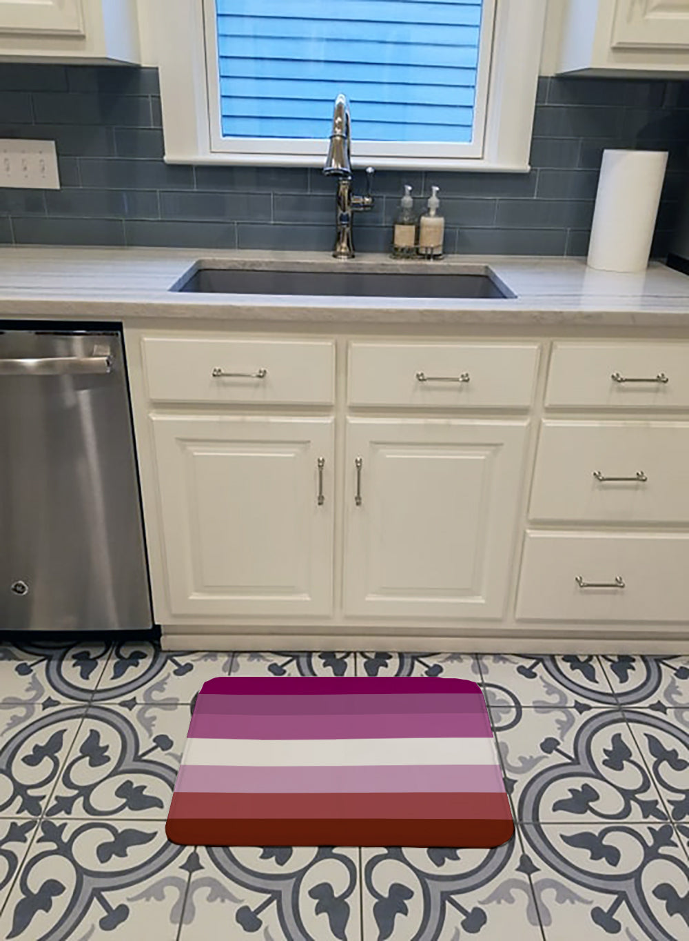 Lesbian Pride Memory Foam Kitchen Mat Machine Washable Anti-Fatigue Cushion Comfort Bath or Kitchen Rug