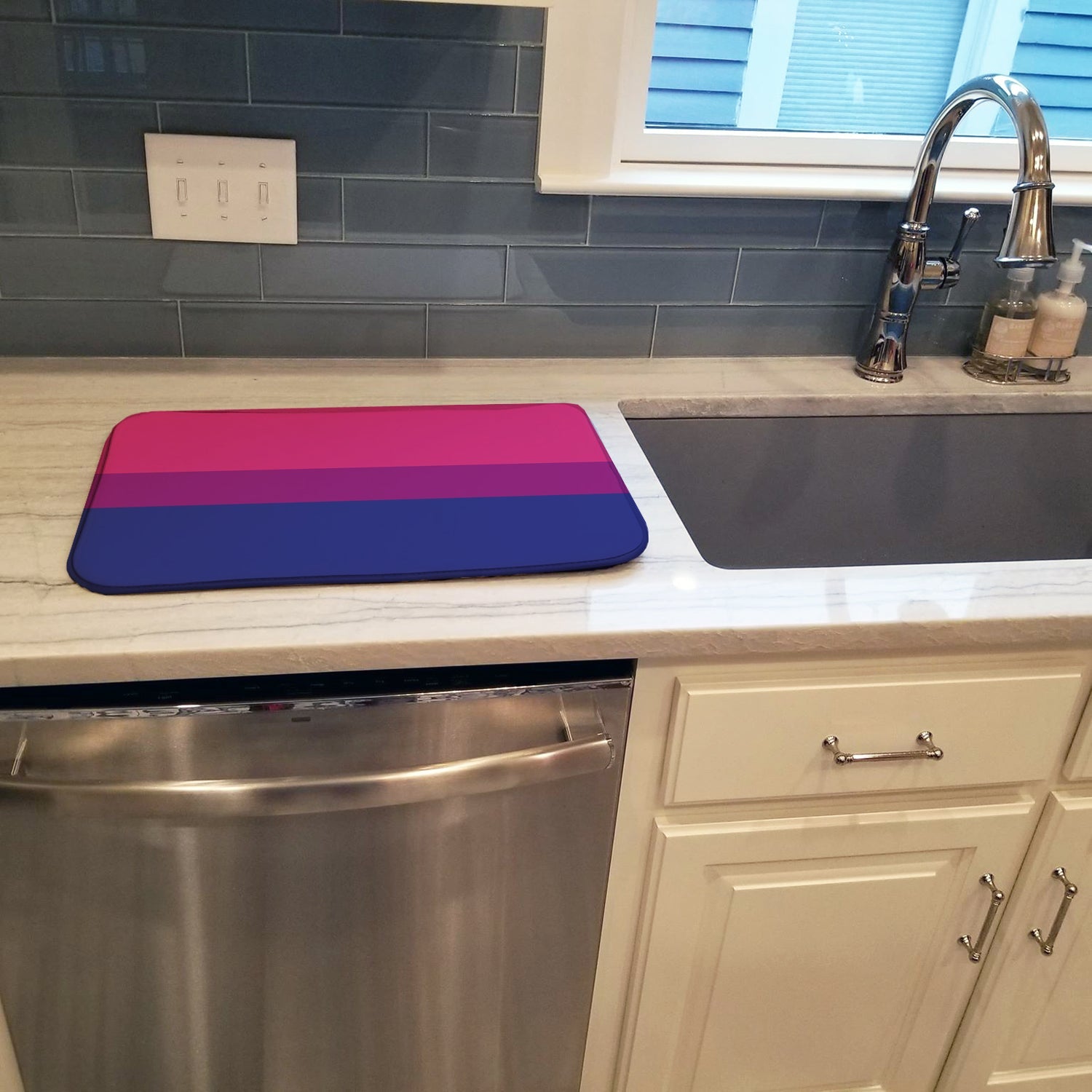 Bisexual Pride Dish Drying Mat Absorbent Dish Drying Mat Pad for Kitchen Counter Dish Drainer Mat for Countertop, 14 x 21", Multicolor