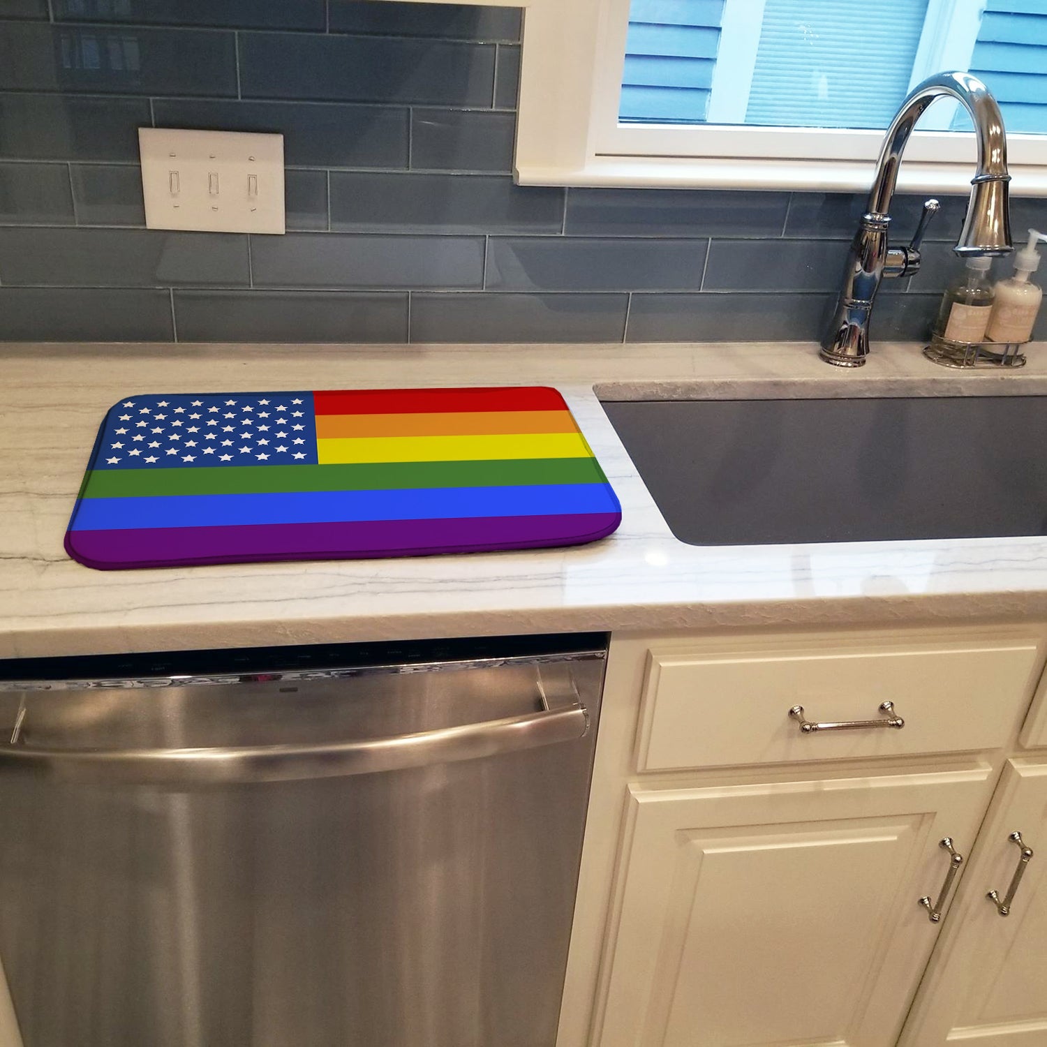 USA Gay Pride Dish Drying Mat Absorbent Dish Drying Mat Pad for Kitchen Counter Dish Drainer Mat for Countertop, 14 x 21", Multicolor