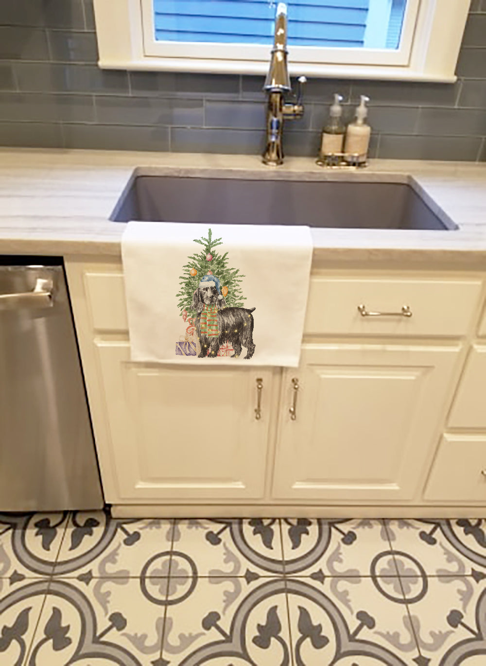 Cocker Spaniel English Black Christmas Presents and Tree Kitchen Towel Set of 2 White Dish Towels Decorative Bathroom Hand towel for Hand, Face, Hair, Yoga, Tea, Dishcloth, 19 X 28", White