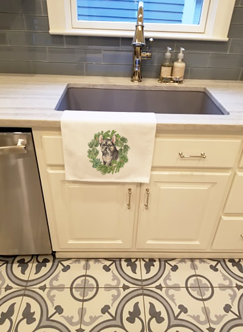 French Bulldog Puppy Black Christmas Wreath Kitchen Towel Set of 2 White Dish Towels Decorative Bathroom Hand towel for Hand, Face, Hair, Yoga, Tea, Dishcloth, 19 X 28", White