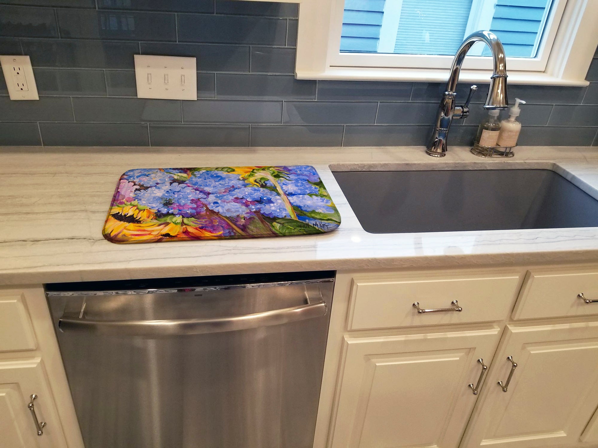 Hydrangeas and Sunflowers Dish Drying Mat Absorbent Dish Drying Mat Pad for Kitchen Counter Dish Drainer Mat for Countertop, 14 x 21", Multicolor