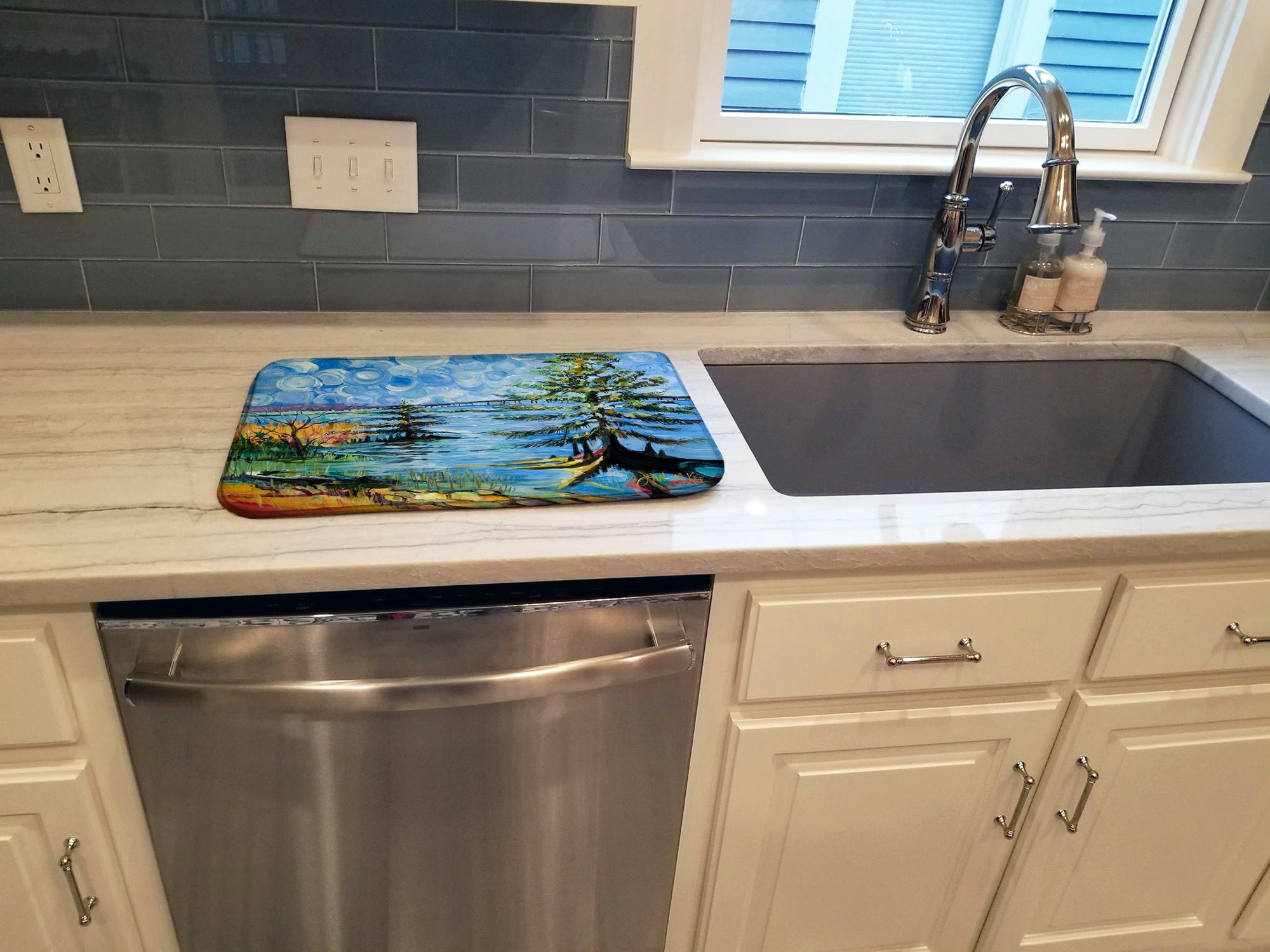 Life on the Causeway Dish Drying Mat Absorbent Dish Drying Mat Pad for Kitchen Counter Dish Drainer Mat for Countertop, 14 x 21", Multicolor
