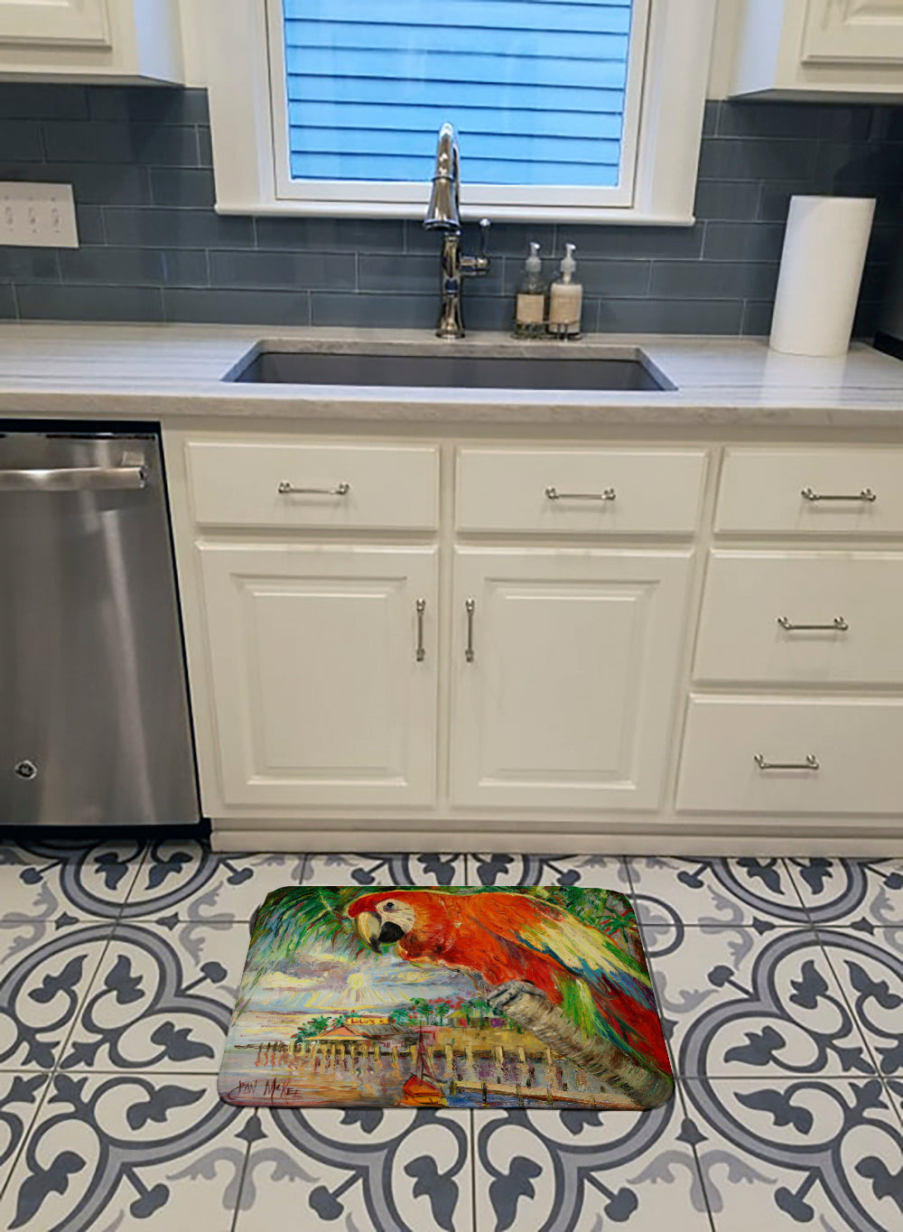 Red Parrot at Lulu's Memory Foam Kitchen Mat Machine Washable Anti-Fatigue Cushion Comfort Bath or Kitchen Rug
