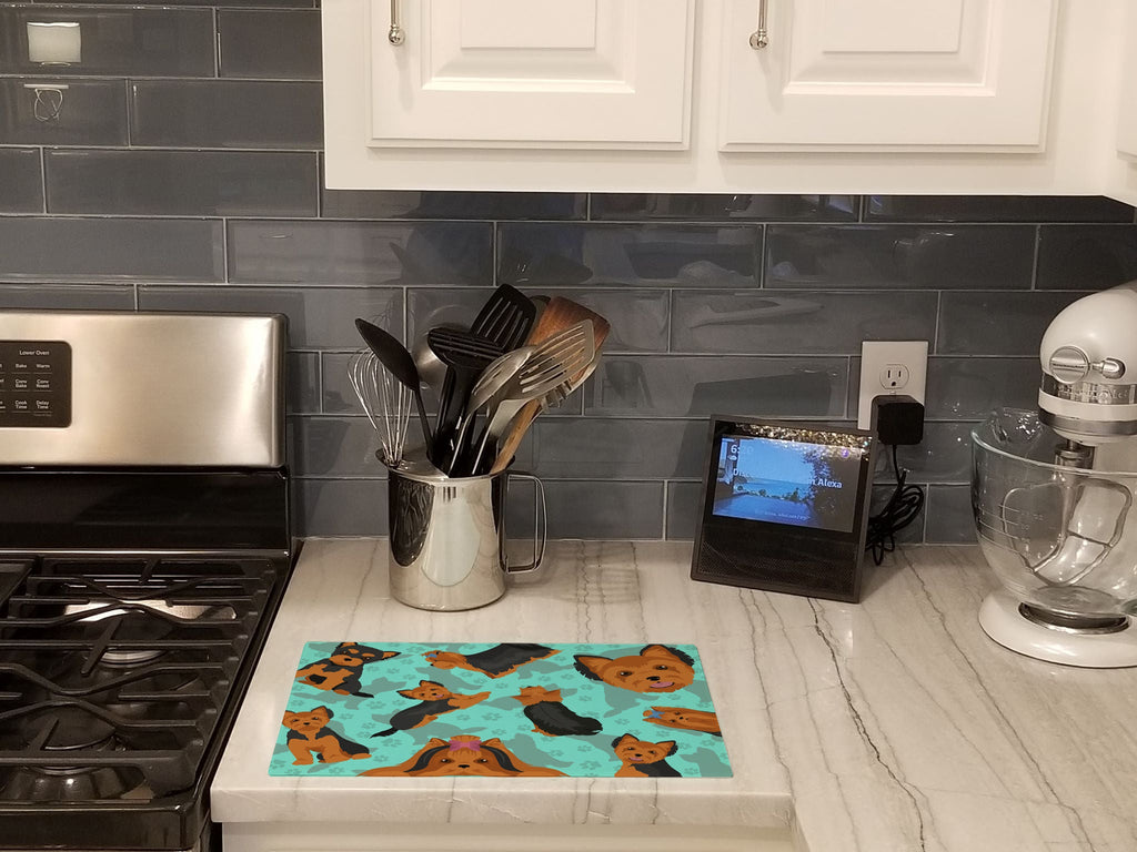 Black and Tan Yorkie Cutting Board Tempered Glass Kitchen Cutting Surface, Heat Resistant Chopping, Non-Slip Feet, Food Prep & Serving