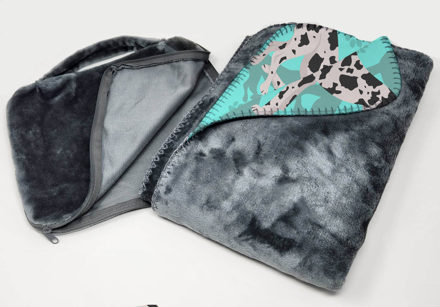 Harlequin Natural Ears Great Dane Soft Travel Blanket with Bag Airplane Blanket, Indoor Outdoor Camping Blanket for Traveling, Picnics, Beach Trips, Concerts