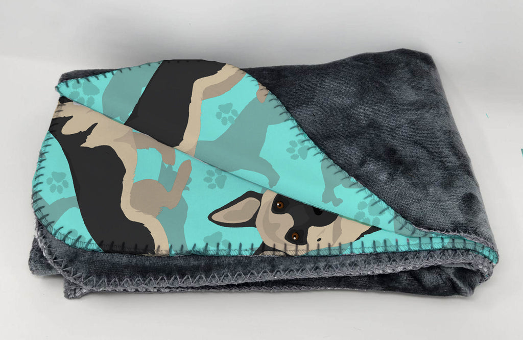 Black and Silver German Shepherd Soft Travel Blanket with Bag Airplane Blanket, Indoor Outdoor Camping Blanket for Traveling, Picnics, Beach Trips, Concerts