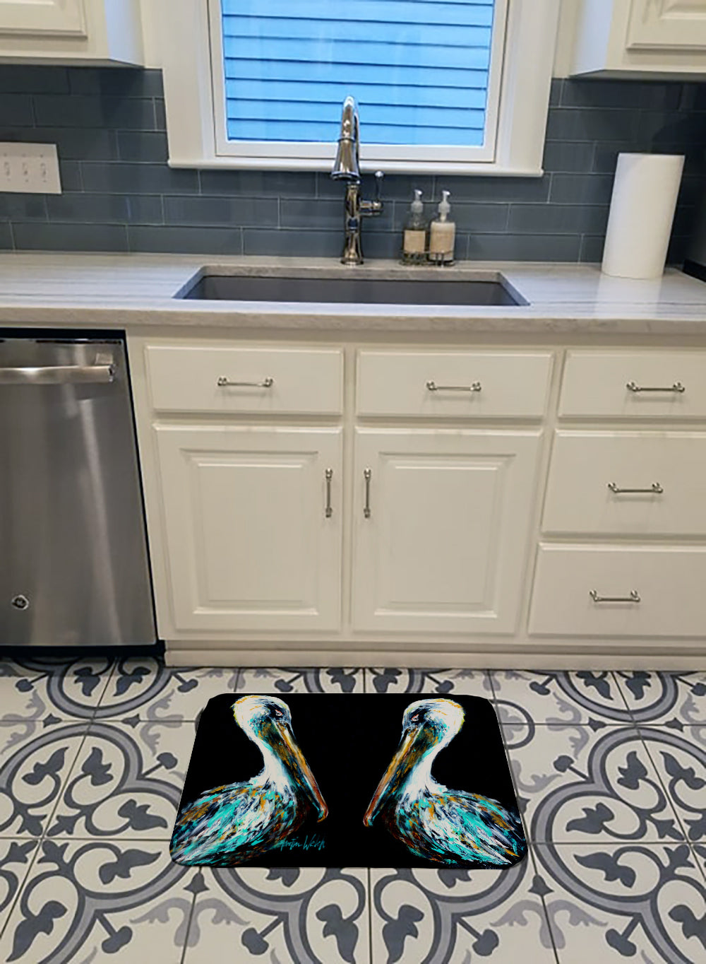 Dressed in Black Pelican Memory Foam Kitchen Mat Machine Washable Anti-Fatigue Cushion Comfort Bath or Kitchen Rug