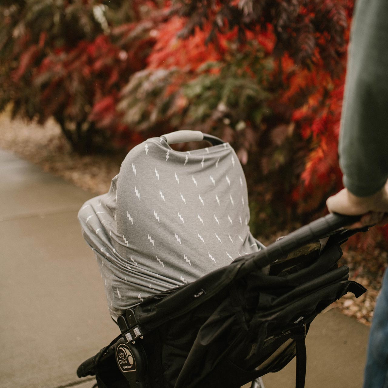 Multi-use Cover, White/Navy Stripes