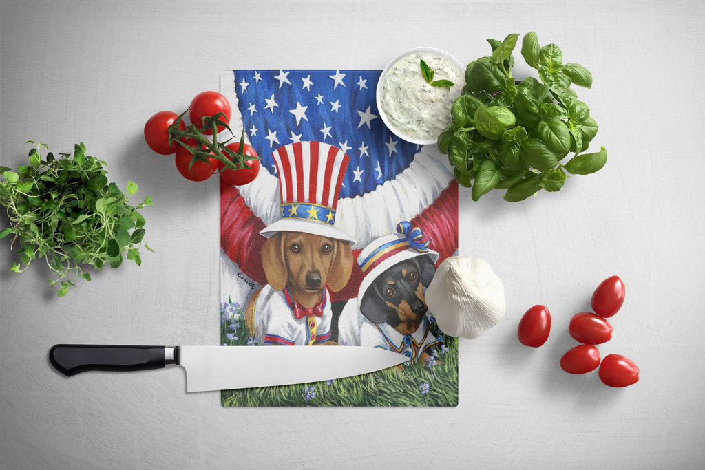 Dachshund USA Cutting Board Tempered Glass Kitchen Cutting Surface, Heat Resistant Chopping, Non-Slip Feet, Food Prep & Serving