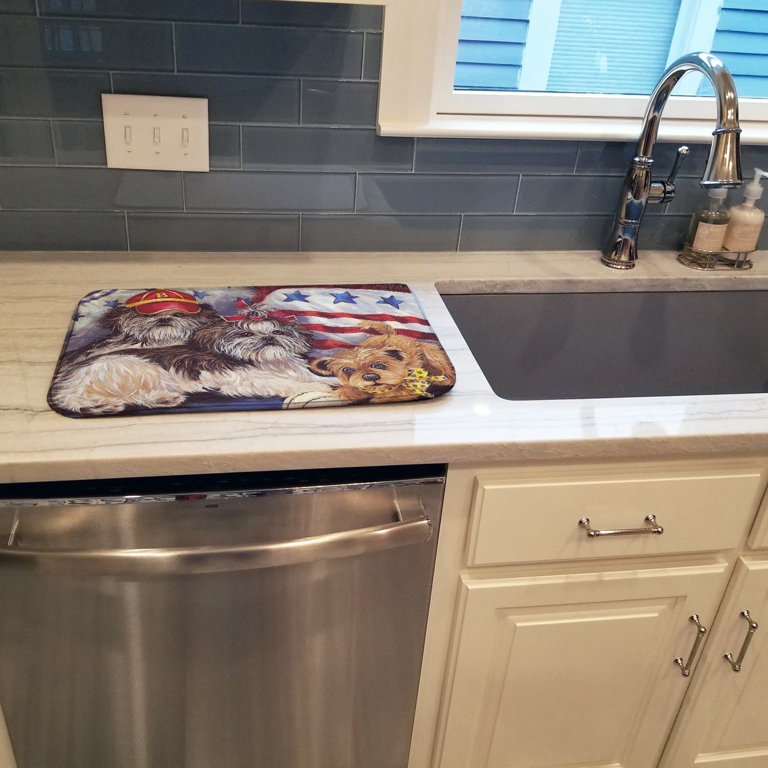 Shih Tzu Americana Sweethearts Dish Drying Mat Absorbent Dish Drying Mat Pad for Kitchen Counter Dish Drainer Mat for Countertop, 14 x 21", Multicolor