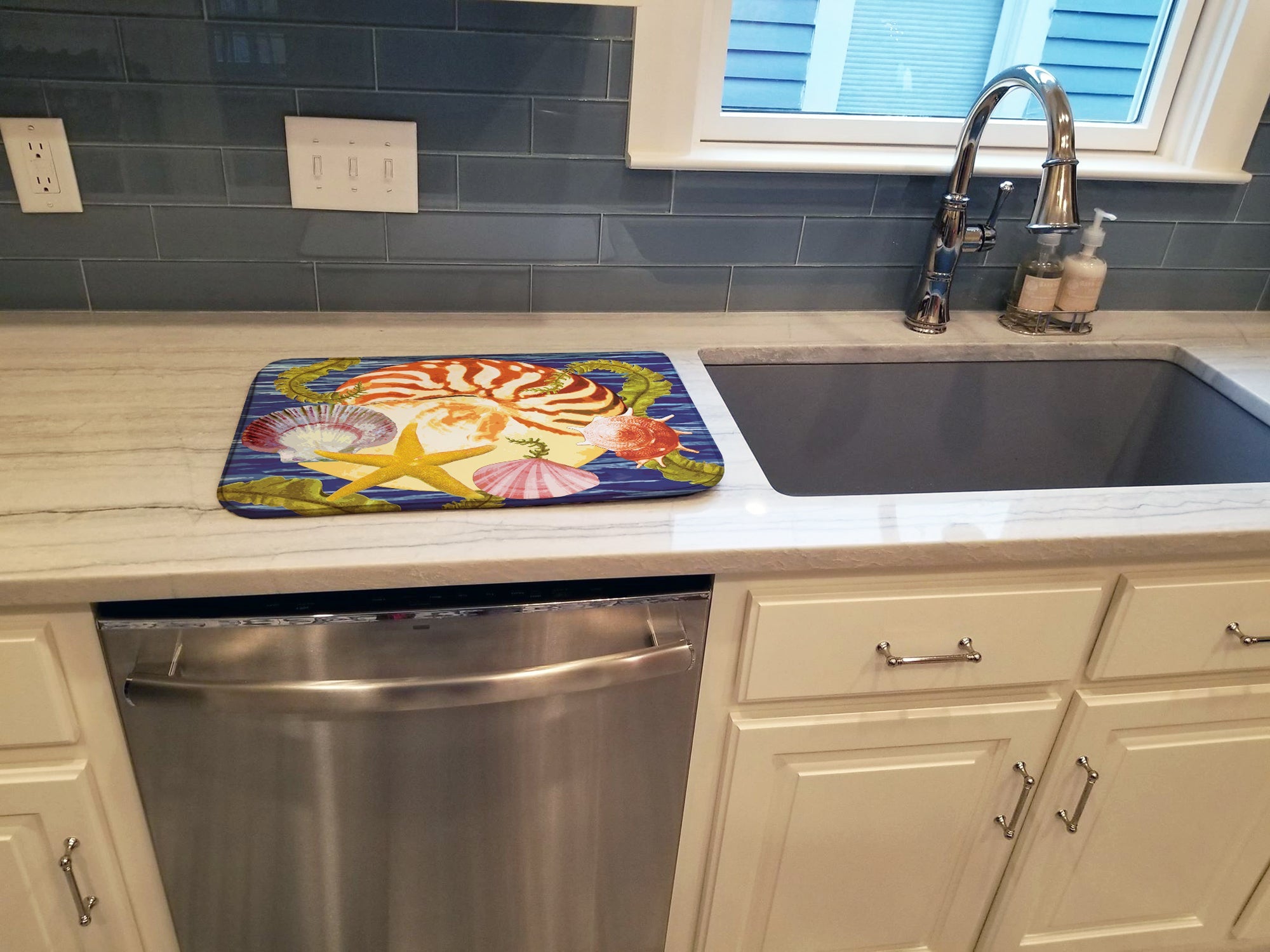 Nautilus And Gulf And Sundial Dish Drying Mat Absorbent Dish Drying Mat Pad for Kitchen Counter Dish Drainer Mat for Countertop, 14 x 21", Multicolor
