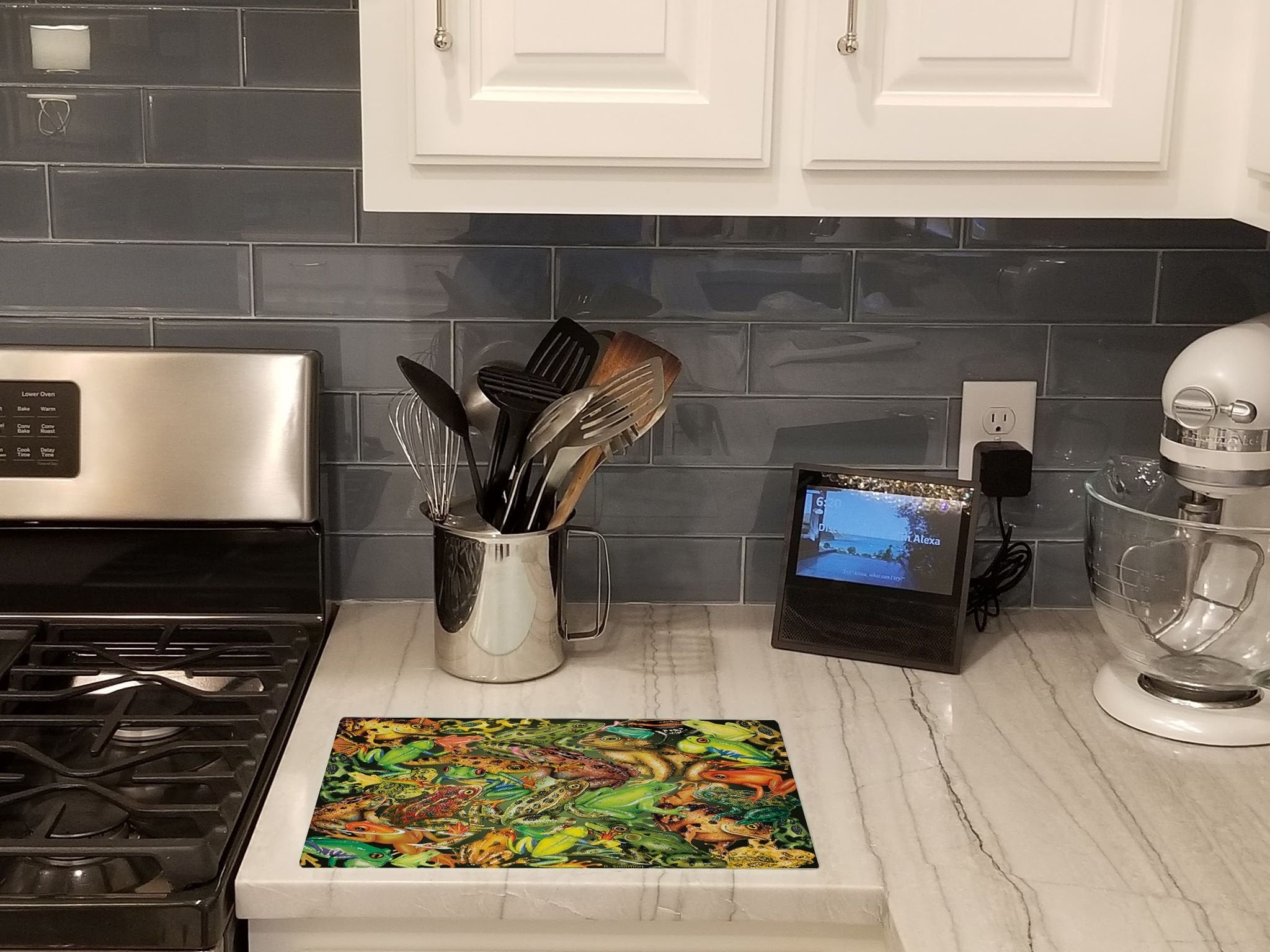Frogs Cutting Board Tempered Glass Kitchen Cutting Surface, Heat Resistant Chopping, Non-Slip Feet, Food Prep & Serving