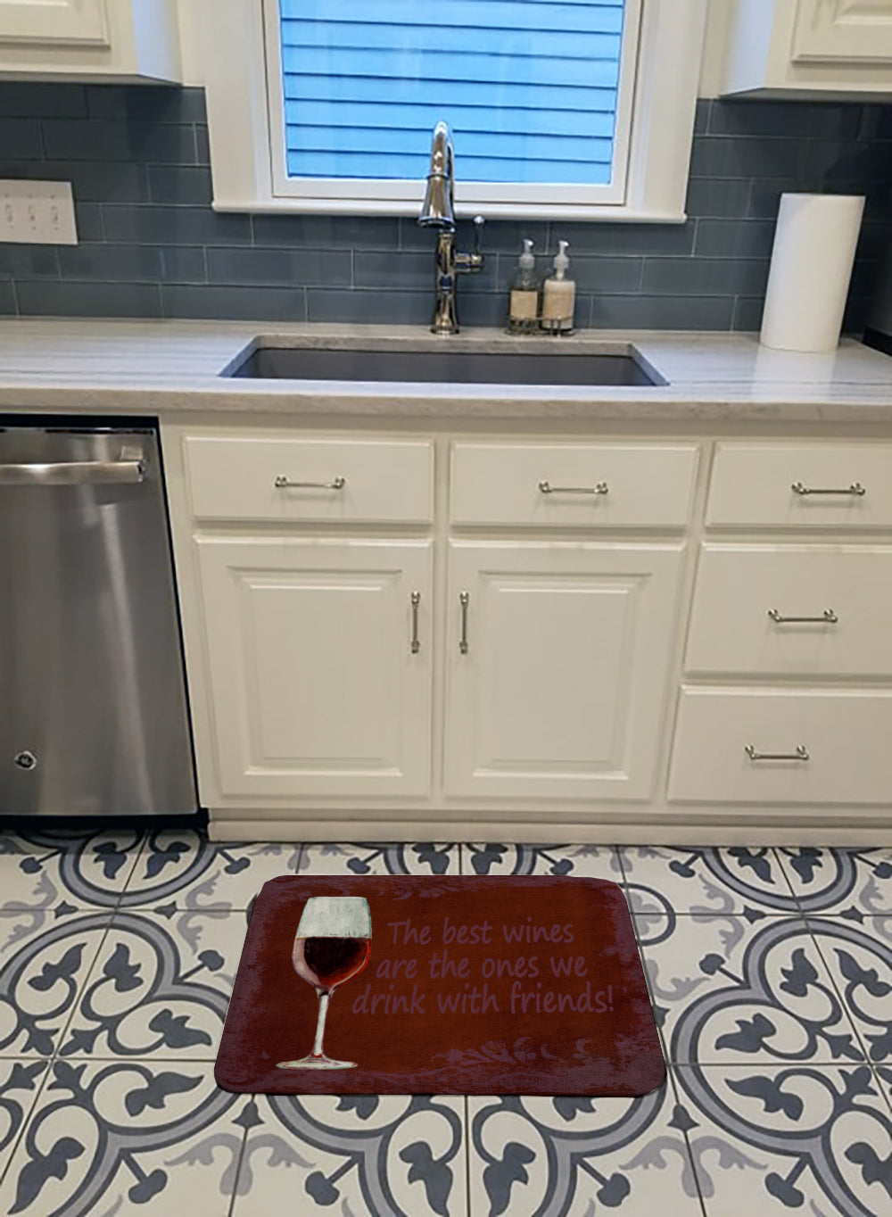 The best wines are the ones we drink with friends Memory Foam Kitchen Mat Machine Washable Anti-Fatigue Cushion Comfort Bath or Kitchen Rug