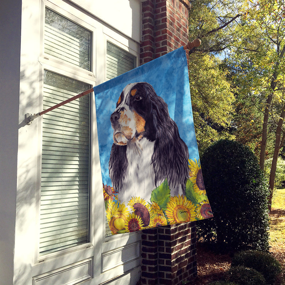 Springer Spaniel in Summer Flowers House Flag 28x40 Porch Sleeve Pole Decorative Outside Yard Banner Artwork Wall Hanging, Polyester