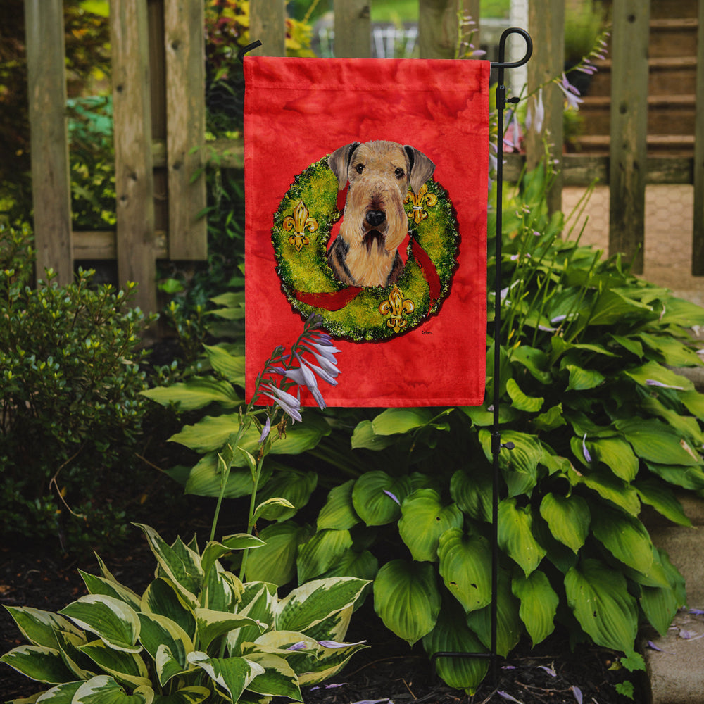 Airedale Christmas Wreath Garden Flag Mailbox Decorative Yard Banner Outside Patio Artwork for Flower Beds, Garden Size, Multicolor