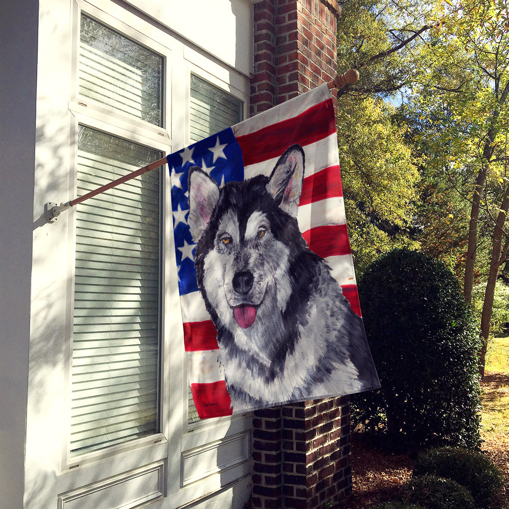 Alaskan Malamute USA Patriotic American Flag House Flag 28x40 Porch Sleeve Pole Decorative Outside Yard Banner Artwork Wall Hanging, Polyester