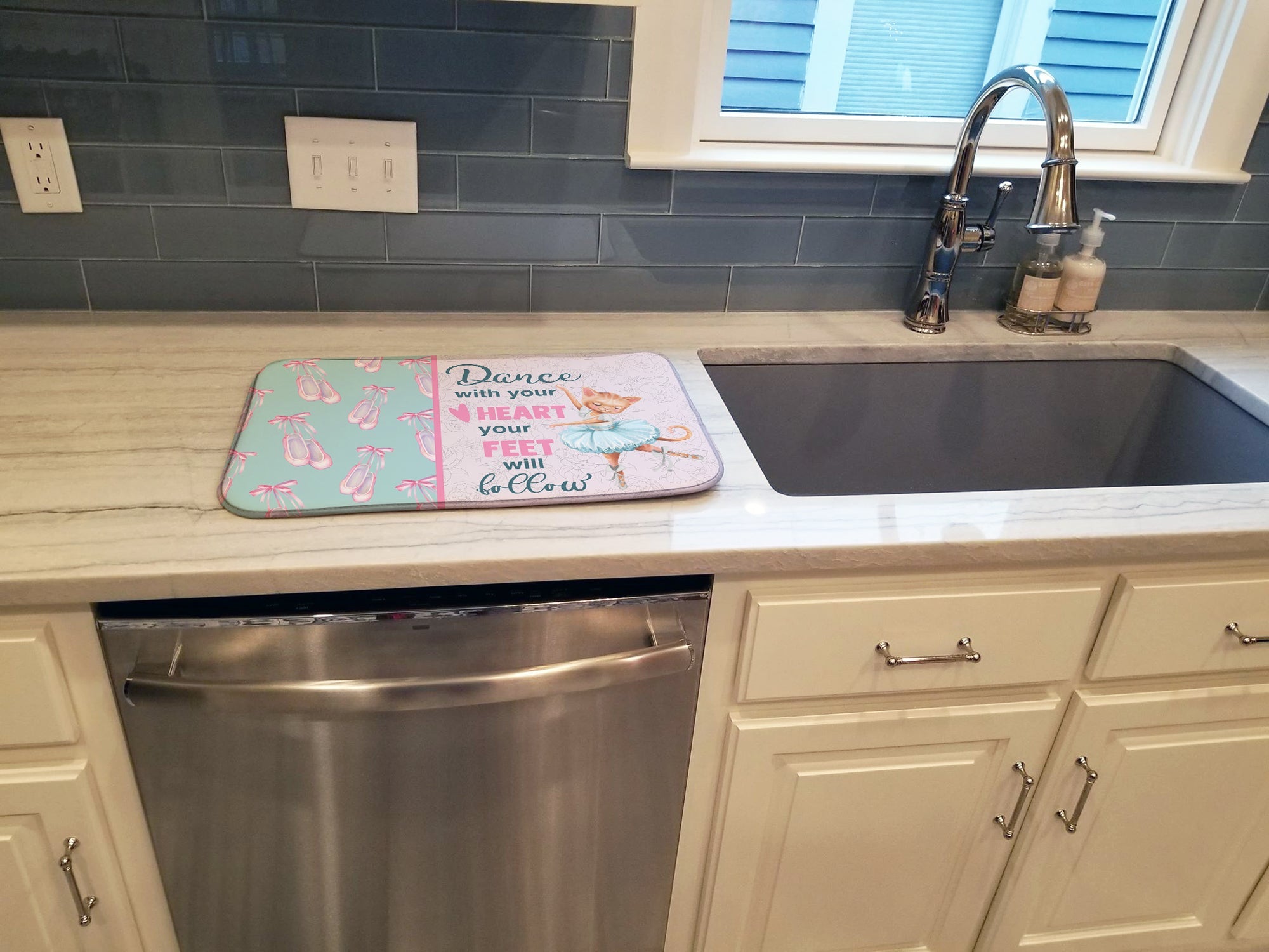 Dish Drying Mat Absorbent Dish Drying Mat Pad for Kitchen Counter Dish Drainer Mat for Countertop, 14 x 21", Multicolor