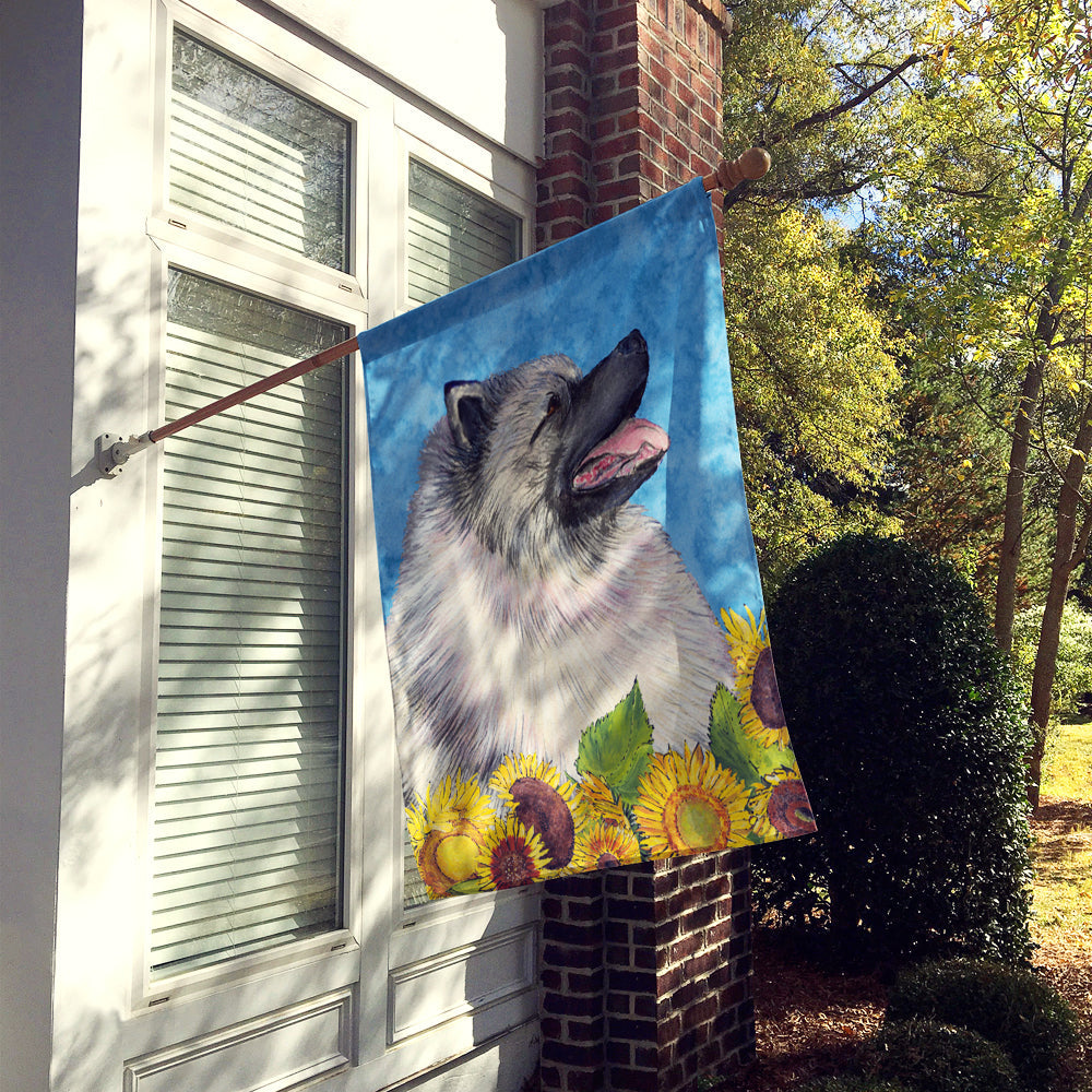 Keeshond in Summer Flowers House Flag 28x40 Porch Sleeve Pole Decorative Outside Yard Banner Artwork Wall Hanging, Polyester