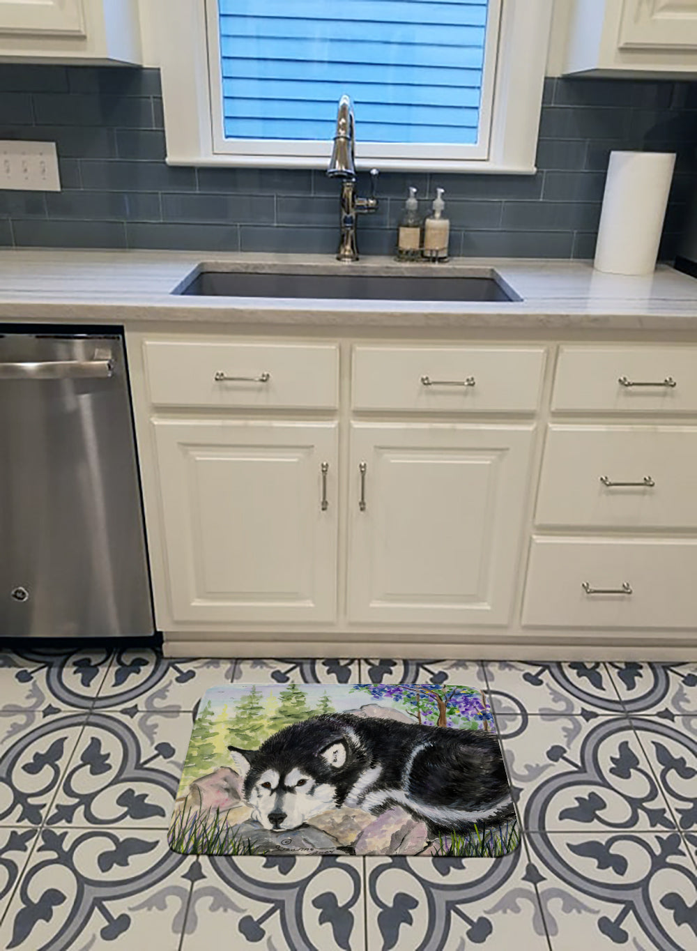 Alaskan Malamute Memory Foam Kitchen Mat Machine Washable Anti-Fatigue Cushion Comfort Bath or Kitchen Rug