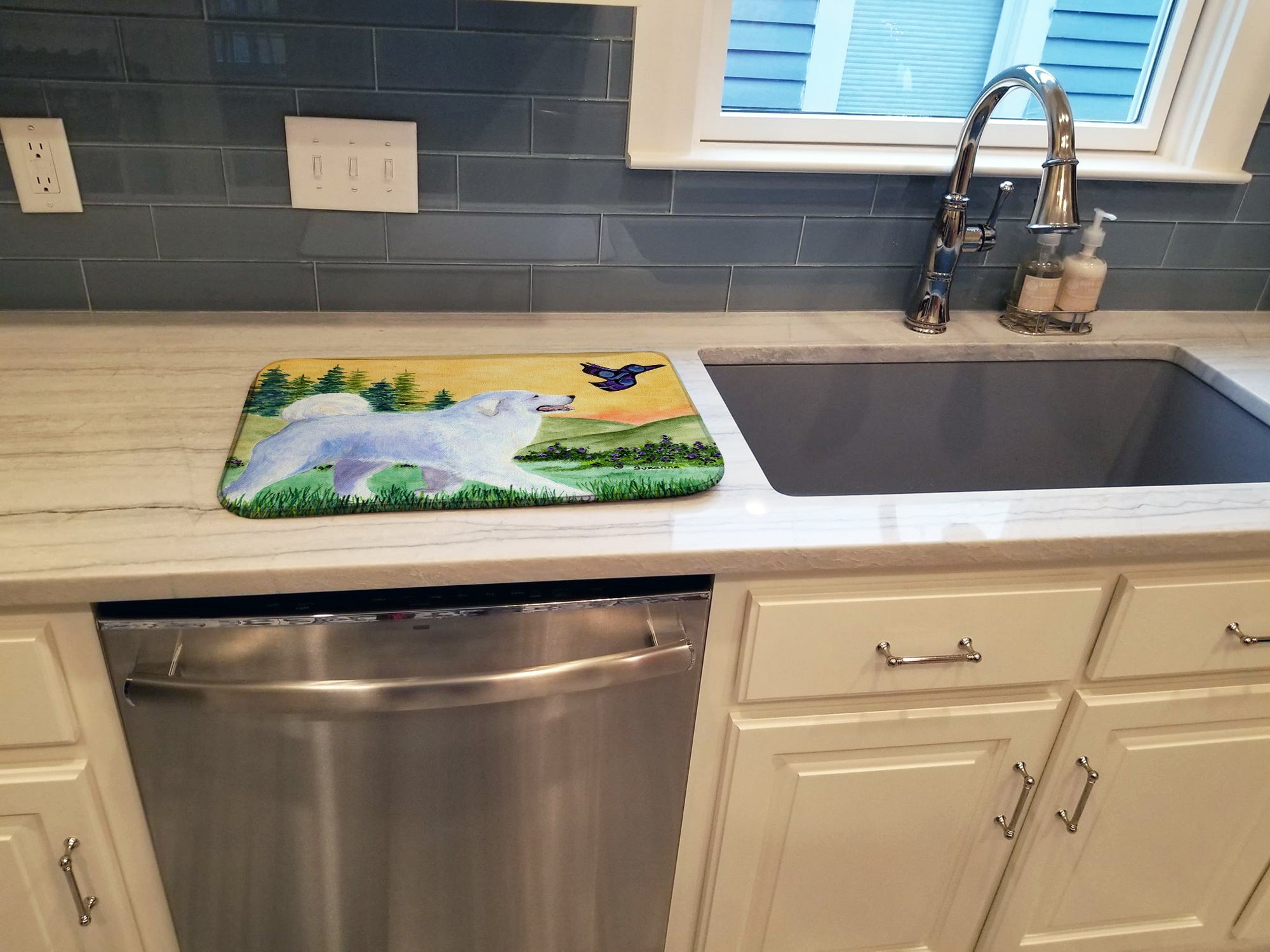 Great Pyrenees Dish Drying Mat Absorbent Dish Drying Mat Pad for Kitchen Counter Dish Drainer Mat for Countertop, 14 x 21", Multicolor