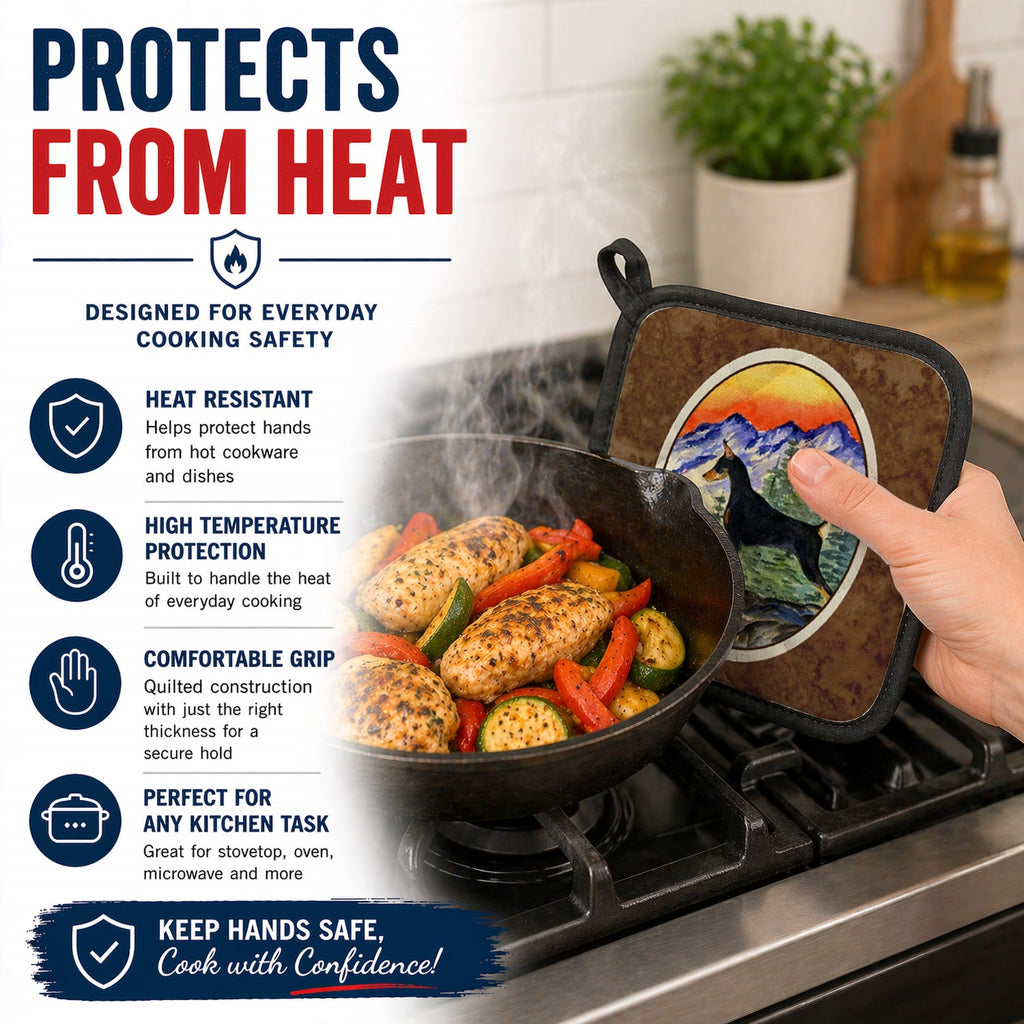 Doberman Pot Holder Set of 2 Heat Resistant Quilted Hot Pads 7.5 x 7.5 Inch, Insulated Kitchen Trivets for Cooking & Baking