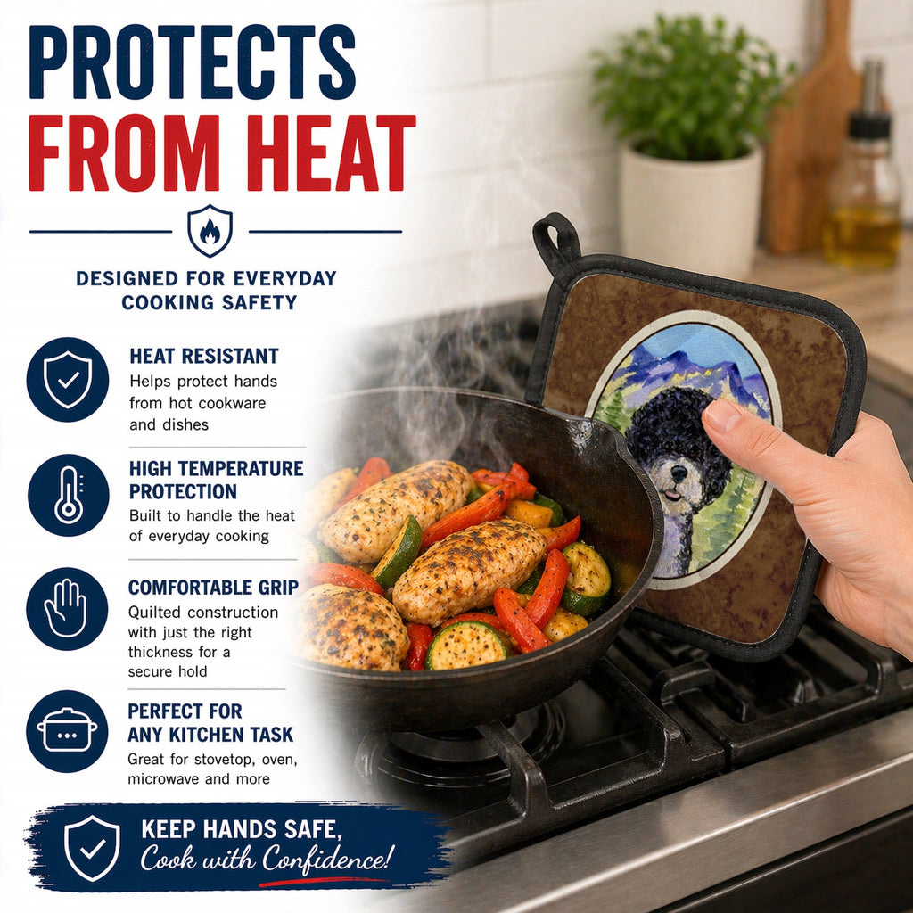 Portuguese Water Dog Pot Holder Set of 2 Heat Resistant Quilted Hot Pads 7.5 x 7.5 Inch, Insulated Kitchen Trivets for Cooking & Baking