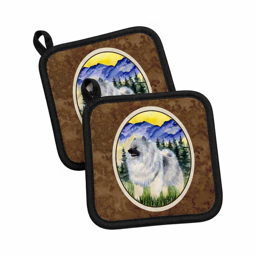 Keeshond Pot Holder Set of 2 Heat Resistant Quilted Hot Pads 7.5 x 7.5 Inch, Insulated Kitchen Trivets for Cooking & Baking