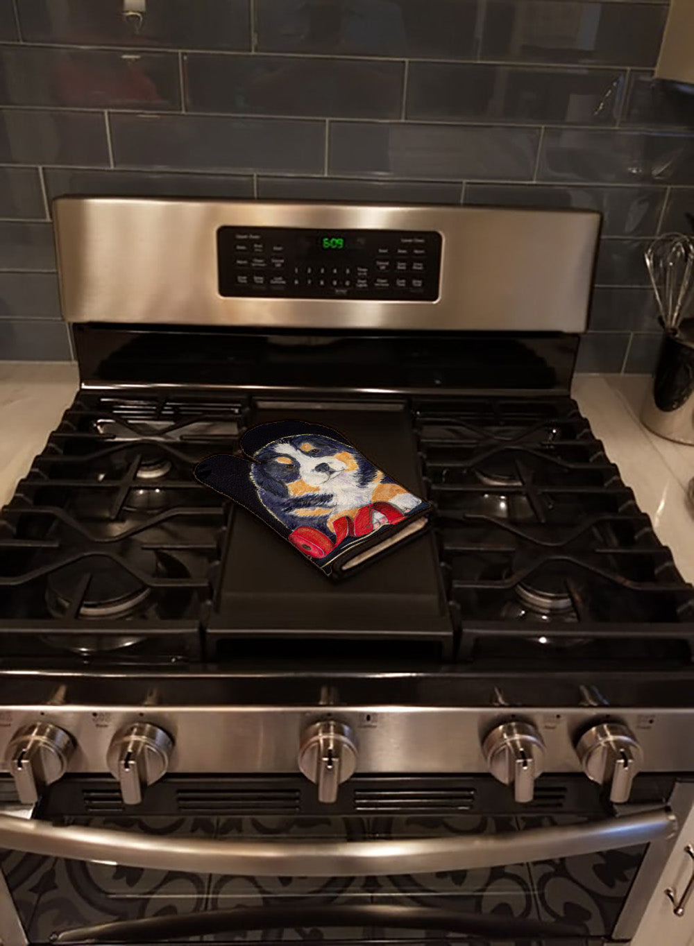 Bernese Mountain Dog Oven Mitt Heat Resistant Thick Oven Mitt for Hot Pans and Oven, Kitchen Mitt Protect Hands, Cooking Baking Glove