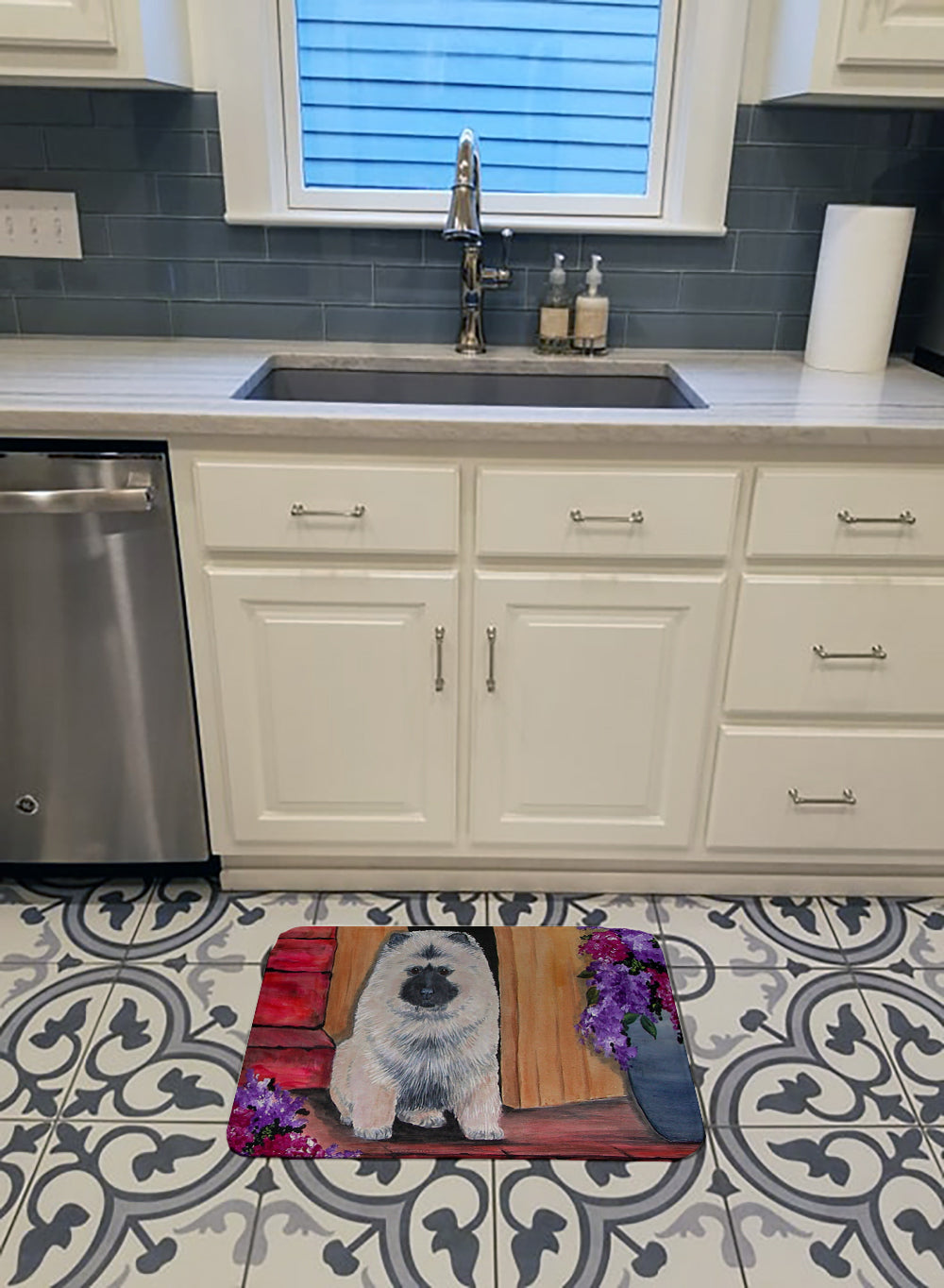Keeshond Memory Foam Kitchen Mat Machine Washable Anti-Fatigue Cushion Comfort Bath or Kitchen Rug