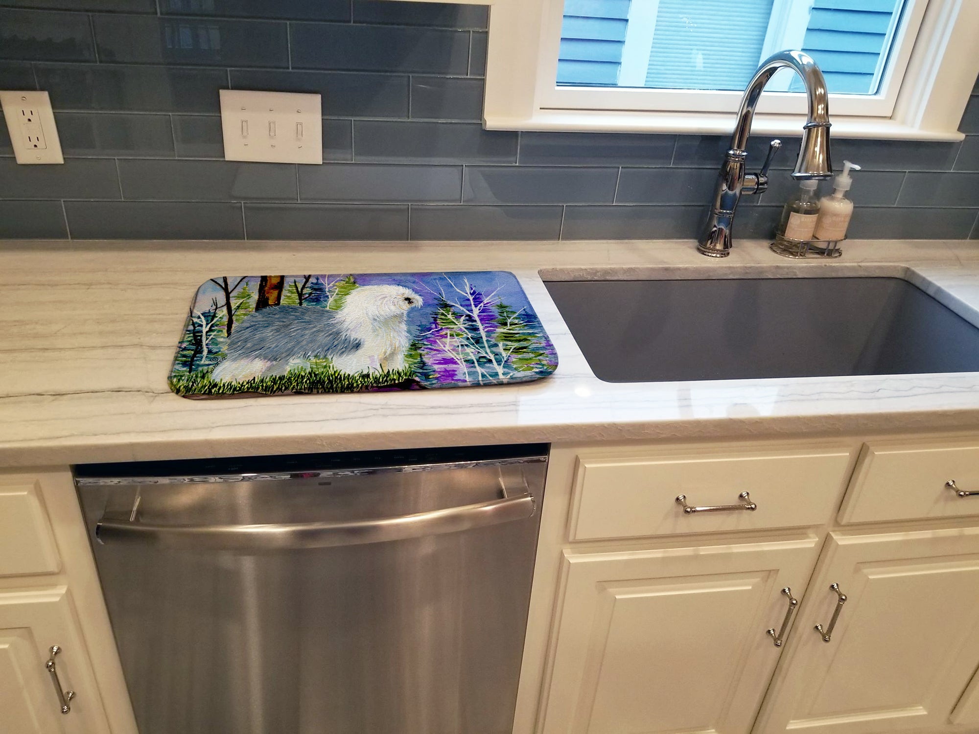 Old English Sheepdog Dish Drying Mat Absorbent Dish Drying Mat Pad for Kitchen Counter Dish Drainer Mat for Countertop, 14 x 21", Multicolor