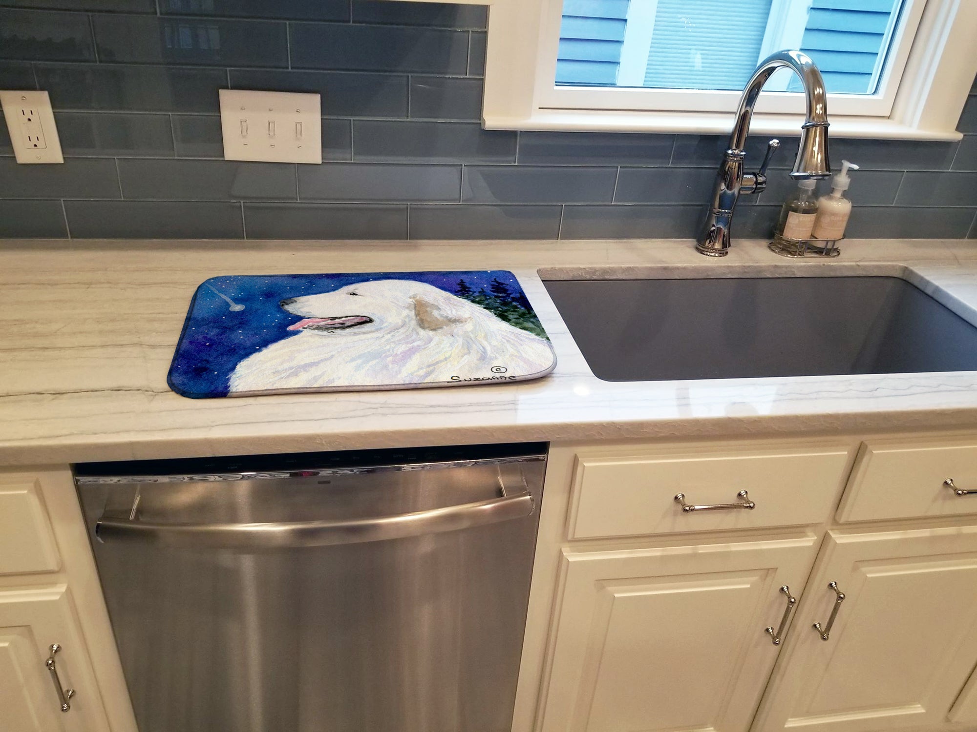 Great Pyrenees Dish Drying Mat Absorbent Dish Drying Mat Pad for Kitchen Counter Dish Drainer Mat for Countertop, 14 x 21", Multicolor